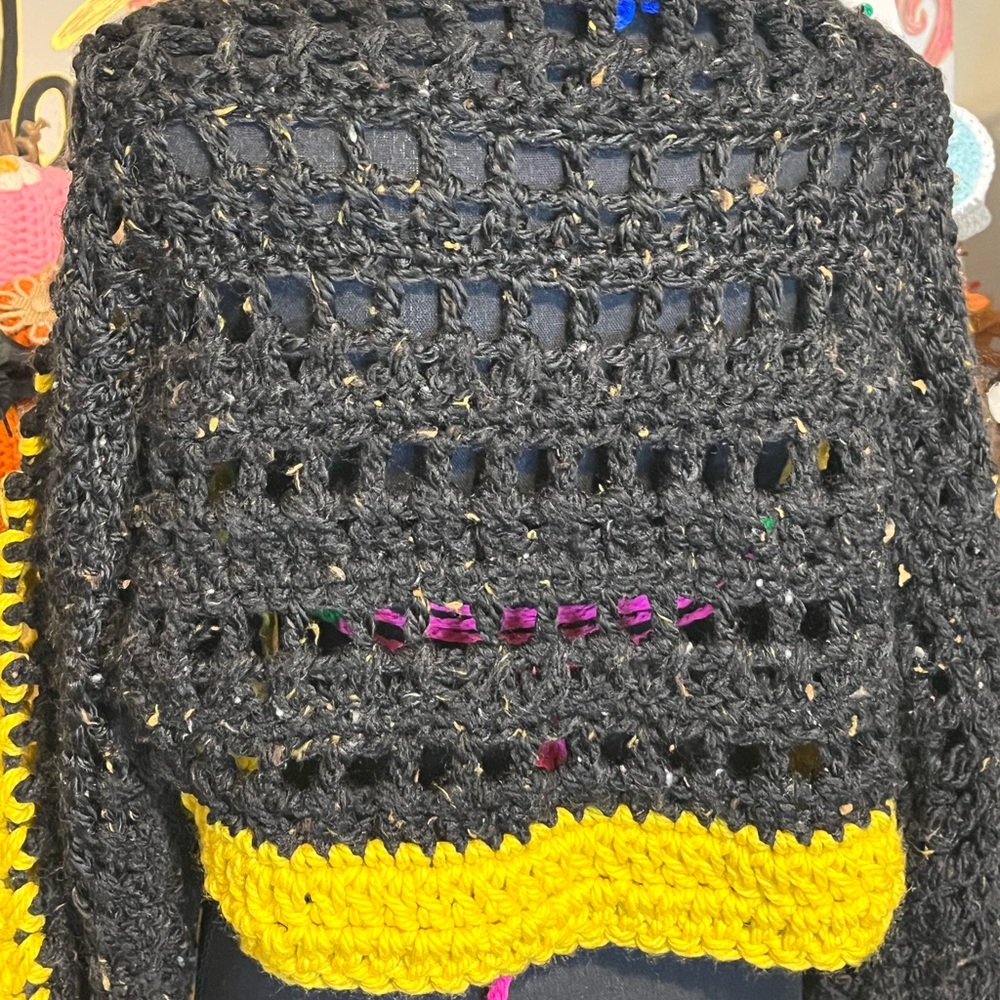 SOLD - Crocheted Cropped shrug Black & Yellow chunky Steelers Football - Picture 13 of 13